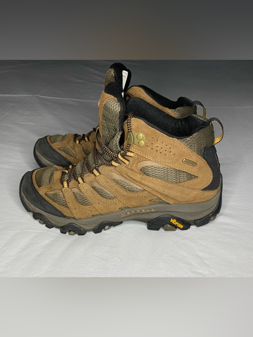 Merrell Boots Moab 3 Men's 9 Earth Mid Waterproof Outdoor Hiking Trail Lace Up